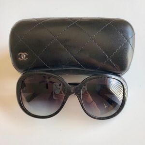 💥sold💥Chanel sunglasses